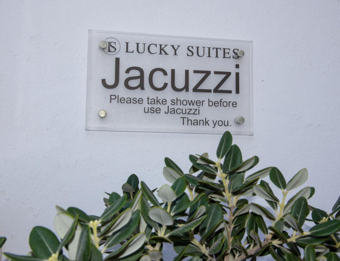 Lucky Suites-Adults-Only Elegant Stay Rethymno  Bagian luar foto