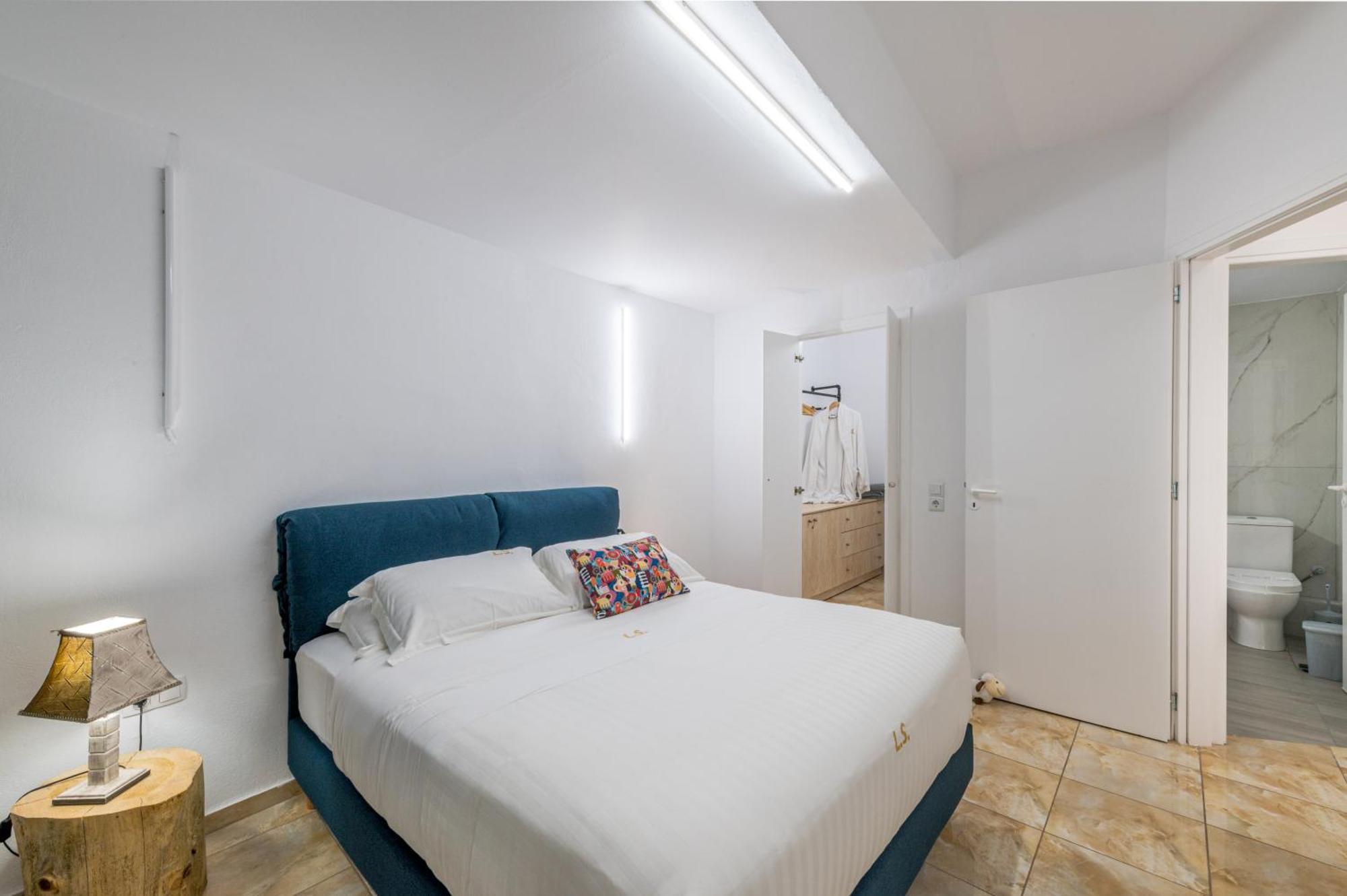 Lucky Suites-Adults-Only Elegant Stay Rethymno  Bagian luar foto