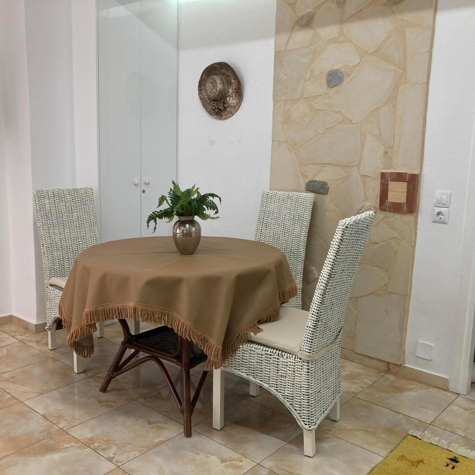 Lucky Suites-Adults-Only Elegant Stay Rethymno  Bagian luar foto